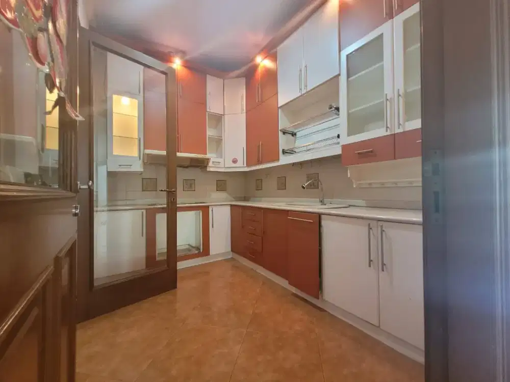 Rumah Huk Dijual Kelapa Gading di Gading Kirana Siap Huni