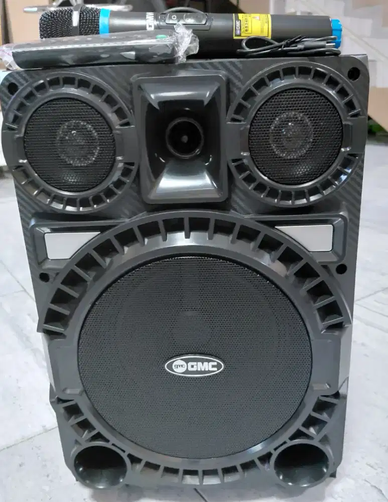 Portable speaker merk GMC 897S