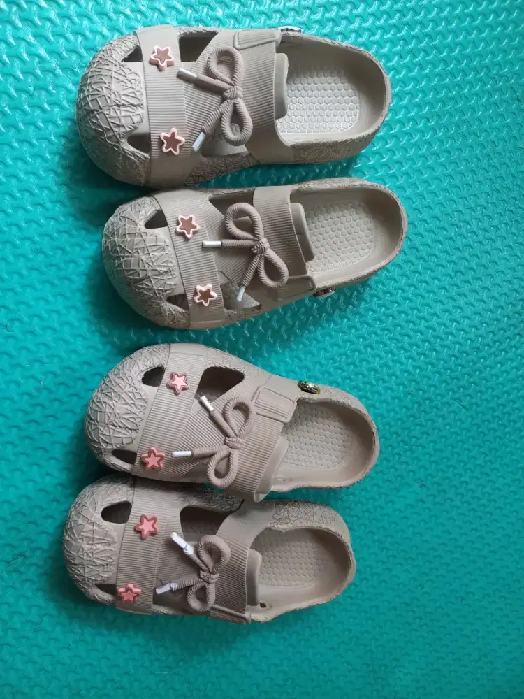 Sandal septu anak