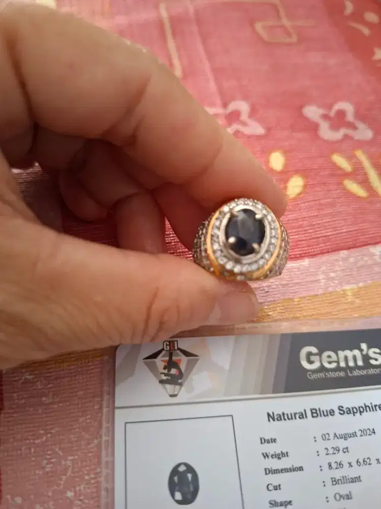Cincin Blue Sapphire