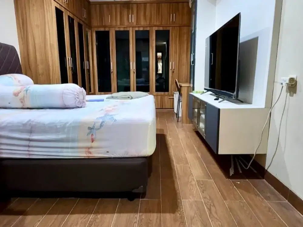 Rumah Dijual di Kelapa Gading di Gading Residence Pelangi Kuning Siap Huni