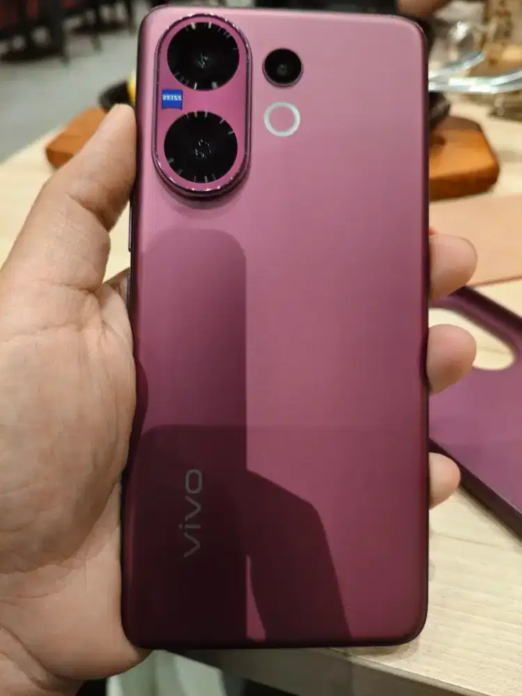 BU VIVO V60 12 256