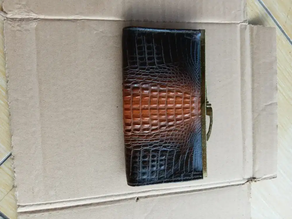 Dompet tas Clutch Kulit crocodile Hornback Era 1960-70anNew Old Stock