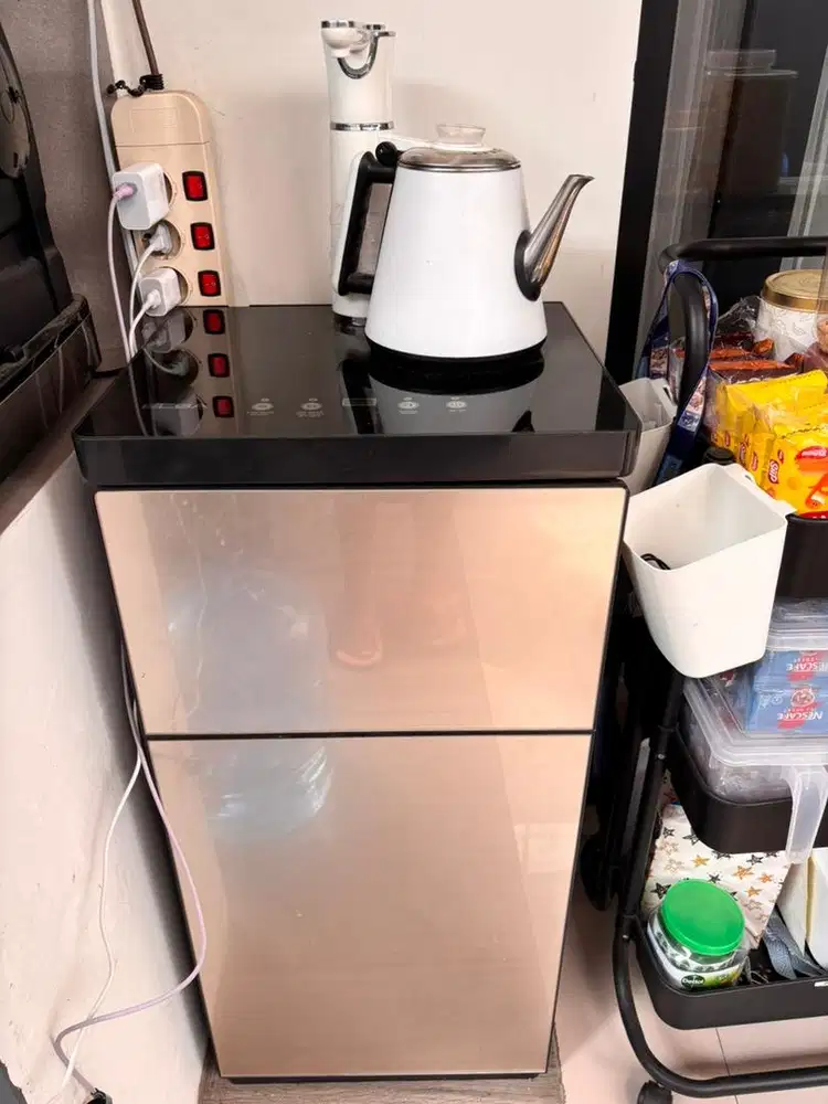 Jual dispenser ELBA like new