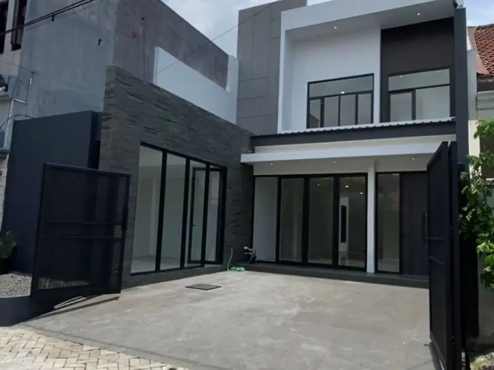 RUMAH AREA PANDUGO DI CLUSTER FAVORIT