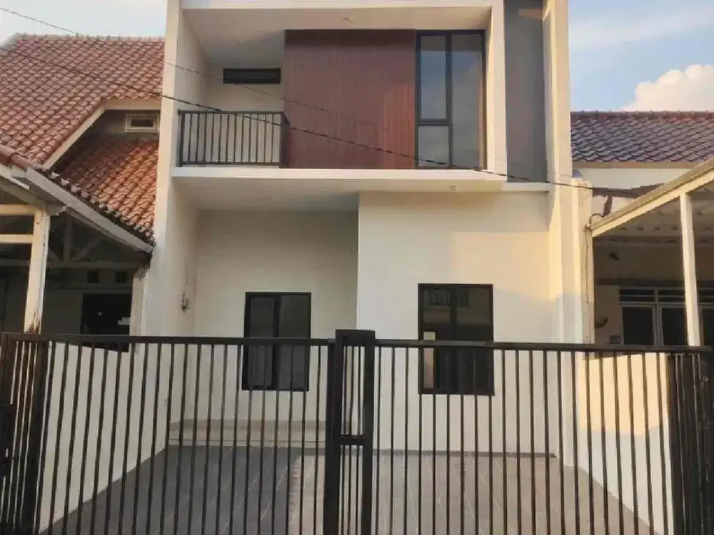 Rumah Bangunan Mandiri di Regency Melati Mas Serpong