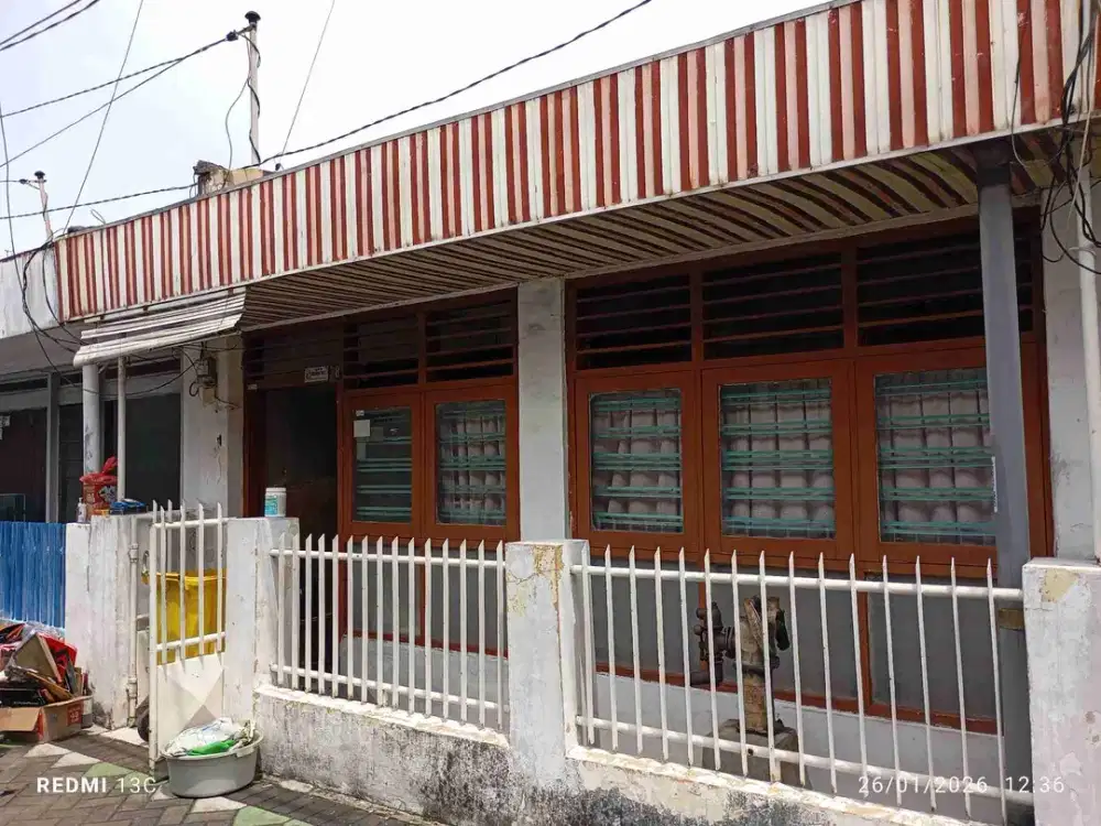 Dijual Rumah surat Ijo jl Srikaya , tambak sari , surabaya , dekat pusat kota.