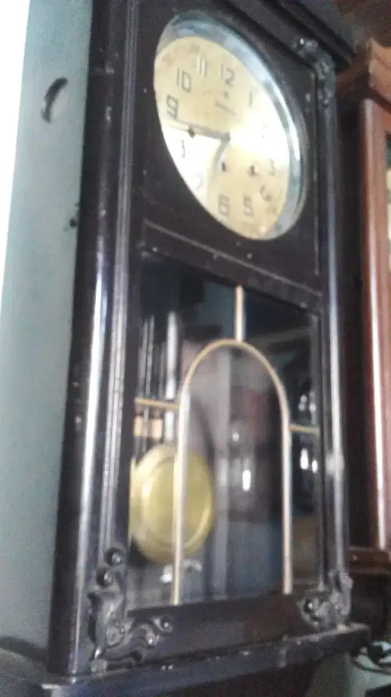 jam lama JUNGHANS perempatan lobang3 senar 8