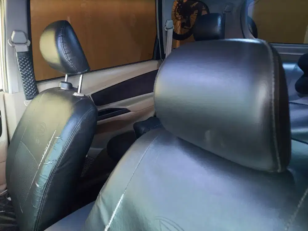 Jok bekas mobil gratis 1 baris depan saja