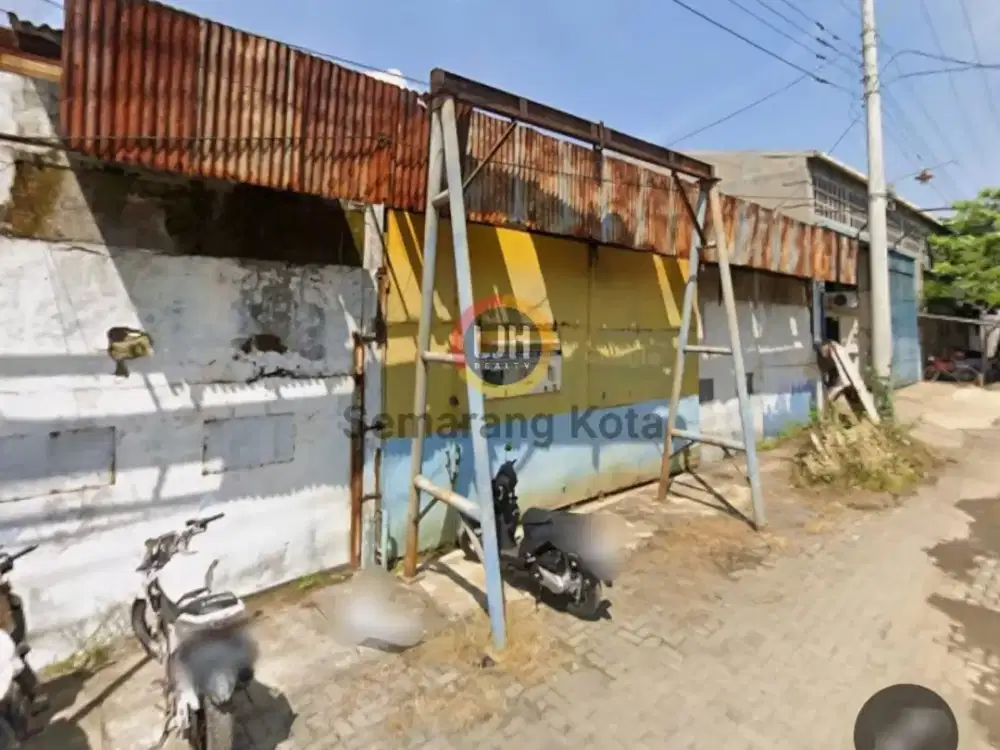 Gudang di Lingkungan Industri Kecil