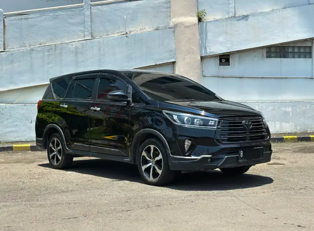 KM 39rb Venturer Diesel 2021 Toyota Innova 2.4 AT matic usd 2022