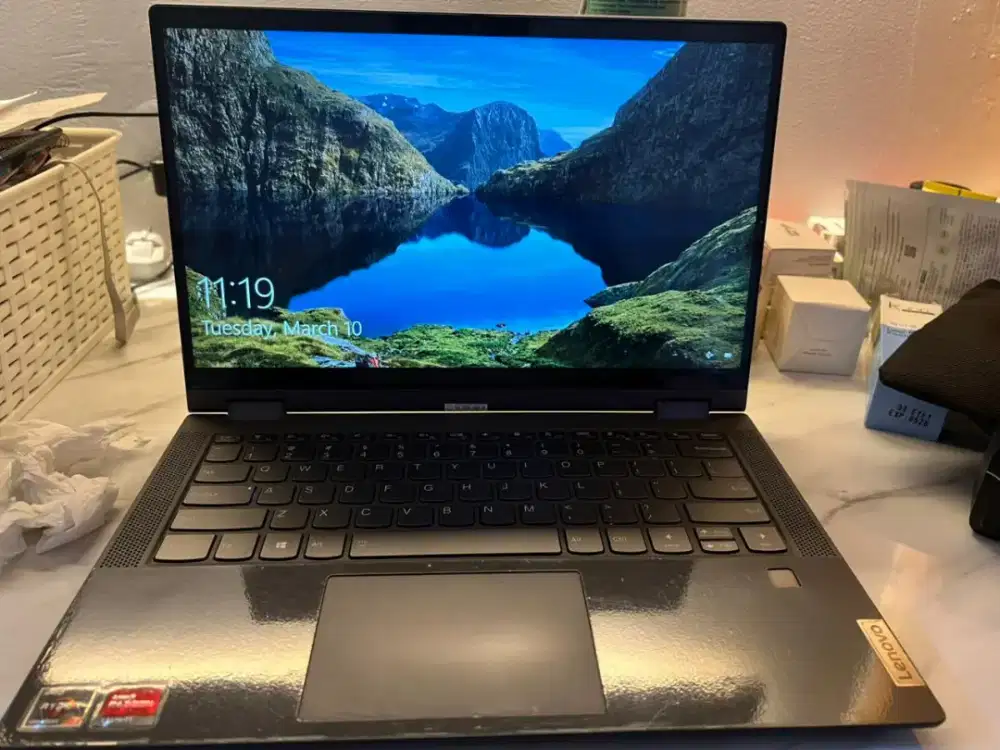 Laptop AMD Ryzen 7 RAM 16GB SSD 512GB + HDD 500GB Fullset Tas
