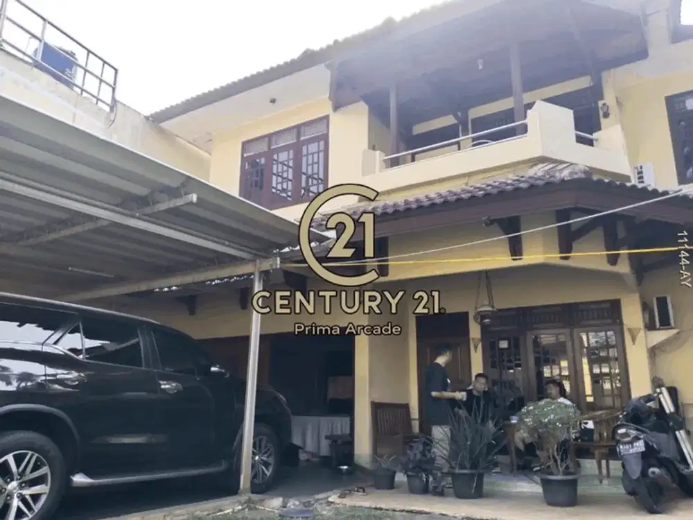 Rumah 2 Lantai Bagus Dan Rapih Di Jalan Siaga Pejaten Jakarta Sel