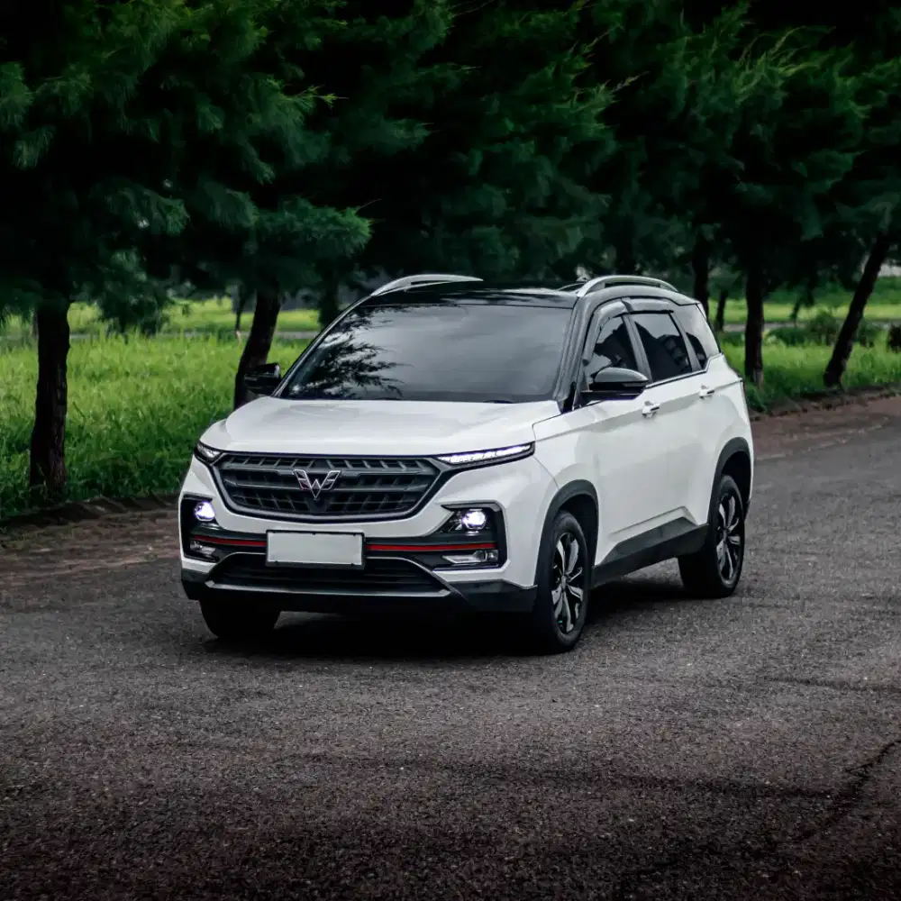 2022 Wuling Almaz Tlux 7 Seater Turbo Sunroof