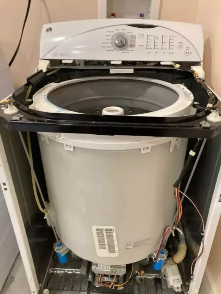 Service mesin cuci dispenser freezer showcase kompor gas chiler kulkas