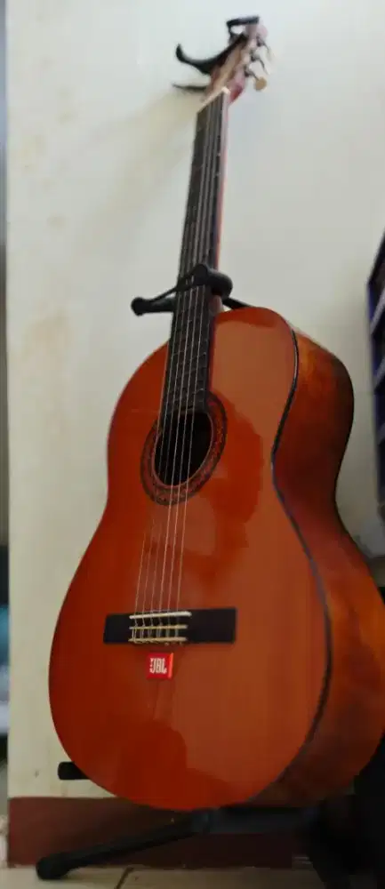 Akustik yamaha C 330