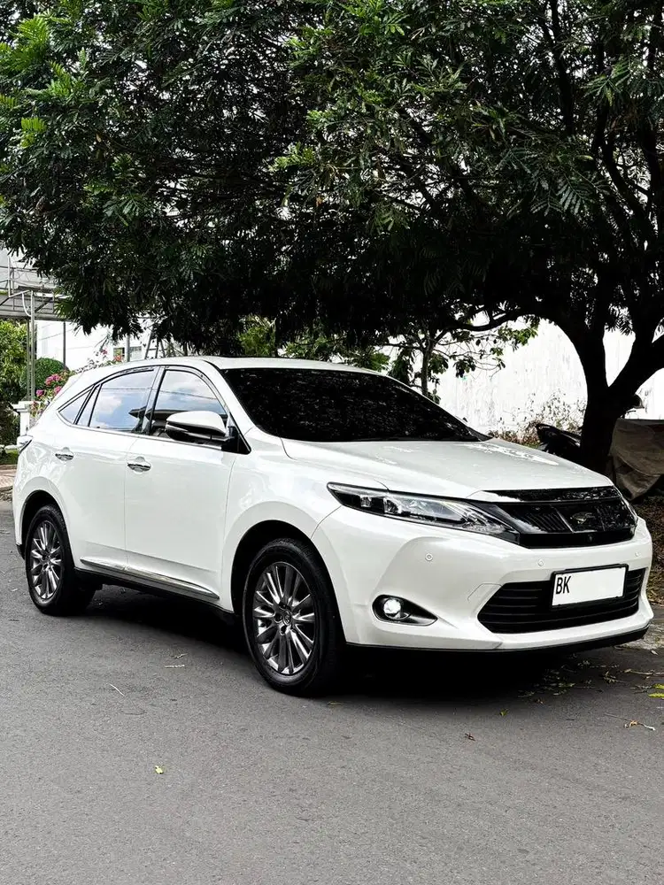 Toyota Harrier 2.0 Advance CBU JBL 2014 TIPE TERTINGGI !
