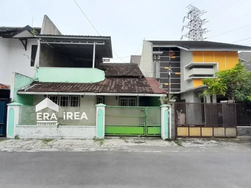 RUMAH DIJUAL DI SOLO KOTA DEKAT SOLO SQUARE MALL, STASIUN PURWOSARI