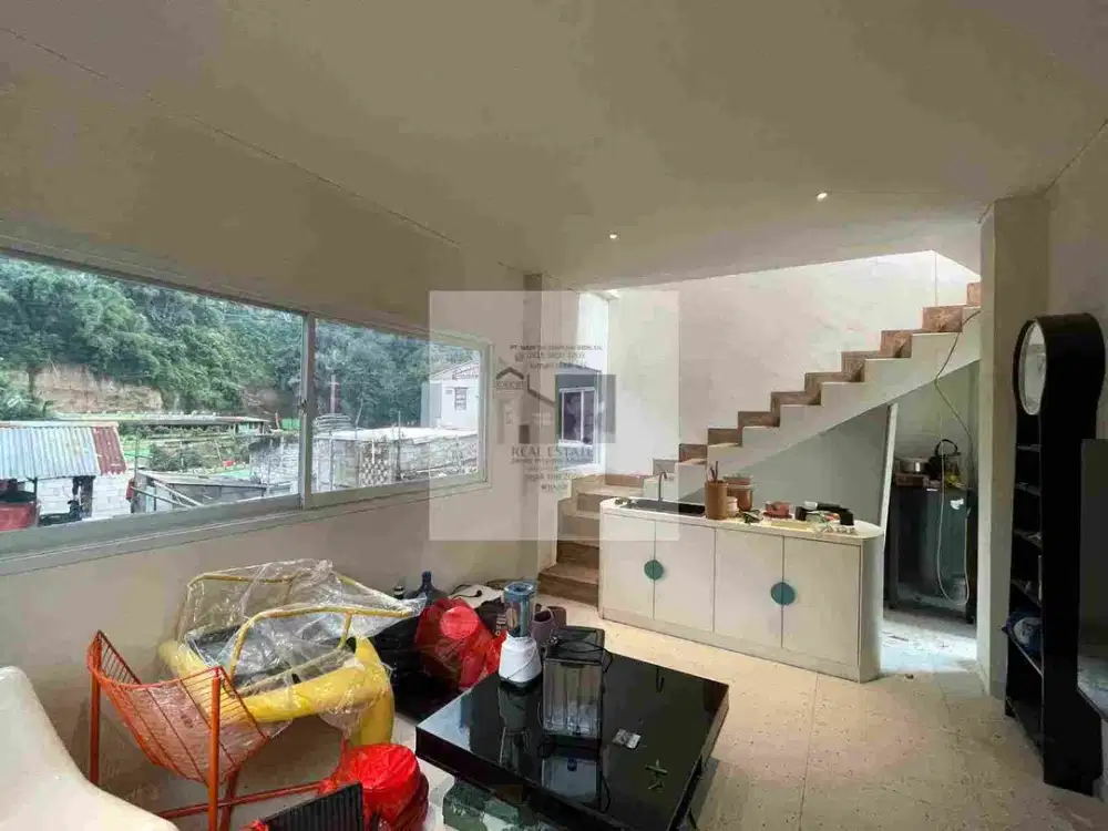 Rumah Siap Huni Full Furnished dekat Kampus ITB di DAGO kota Bandung.