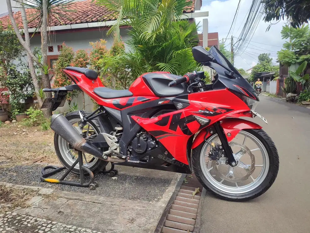 SUZUKI GSX R-150 TAHUN 2018