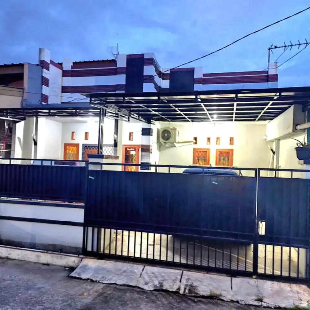 Disewakan rumah semifurnish di harapam indah Bekasi