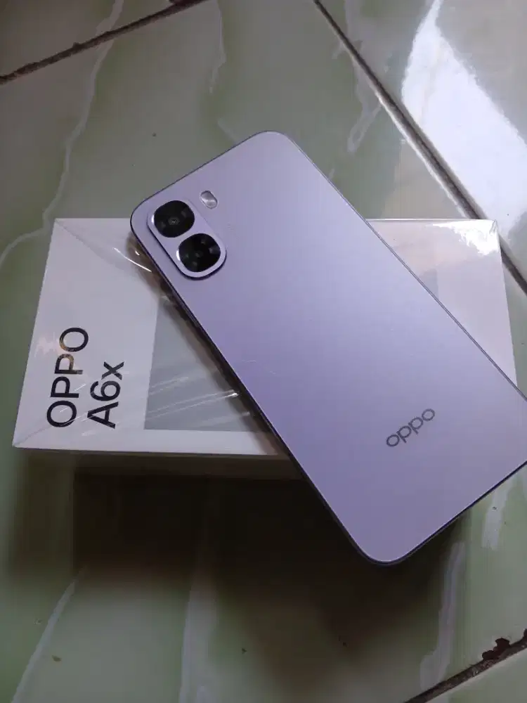 Oppo A6x ram 4/64Gb