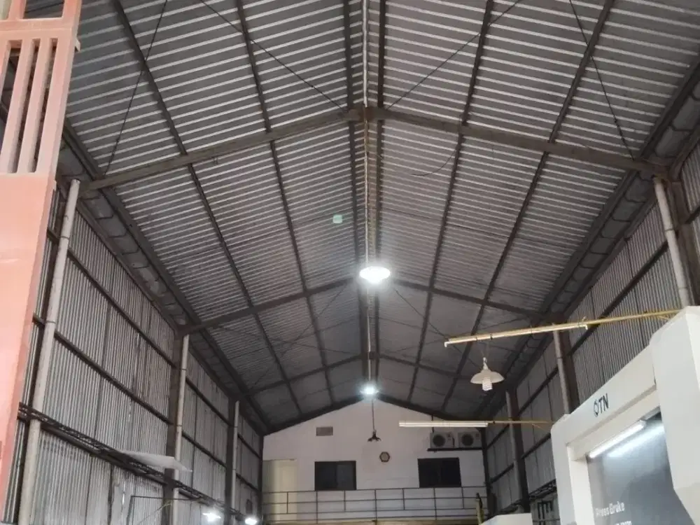 Bangunan Workshop Siap pakai di Hegarmukti Bekasi