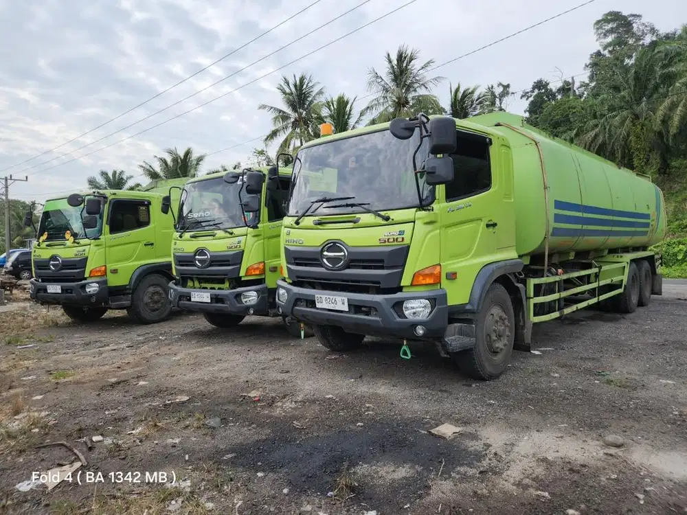 Hino FL 280 jw 2023 tangki 32 KL istimewa