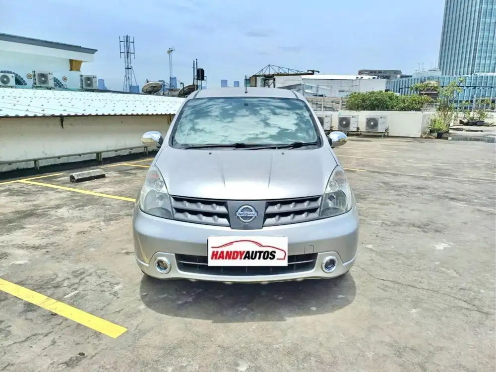 Nissan Grand Livina XV Tahun 2010 Automatic Abu abu Metalik