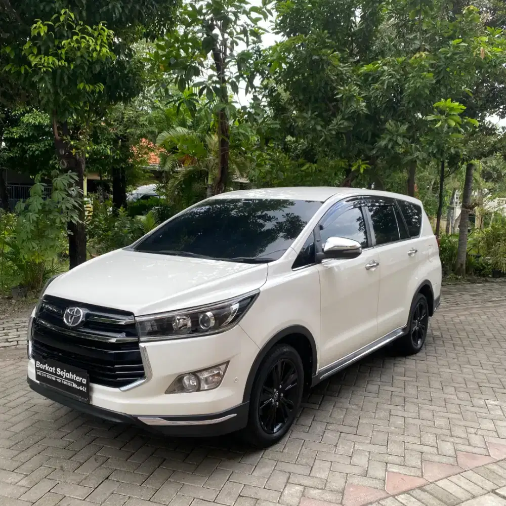 Tdp 50 innova venturer 2.4 AT solar 2018 surabaya fullori