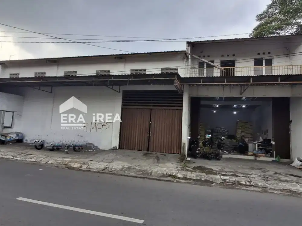 GUDANG DIUAL DI JOGJA DEKAT PASAR GIWANGAN