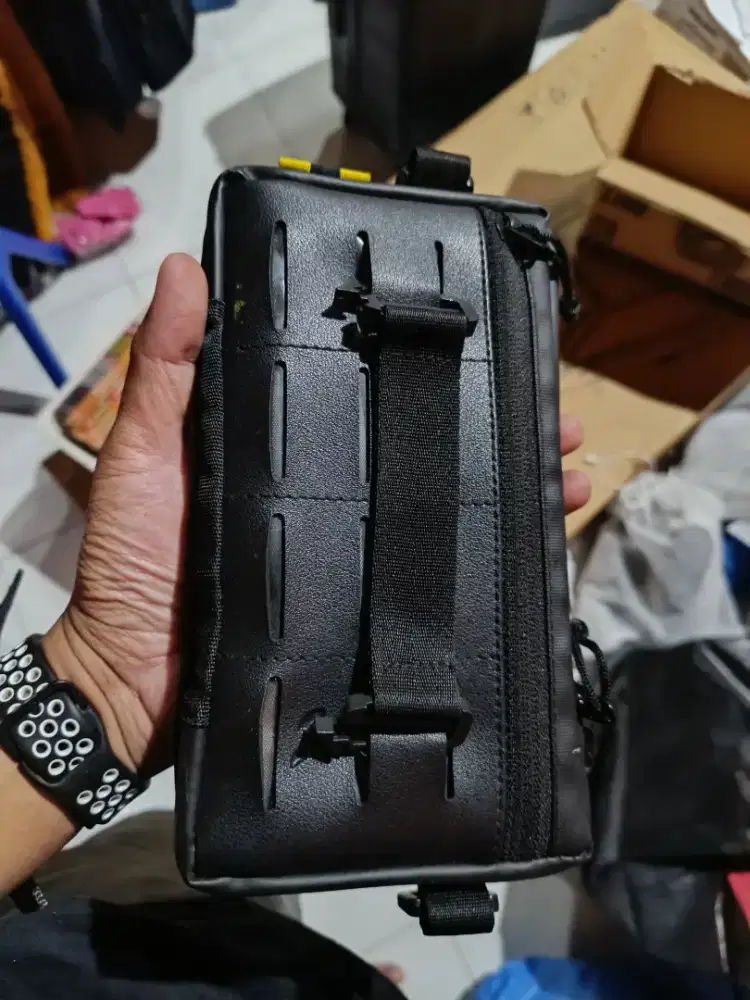 Dompet Multifungsi Sidekick