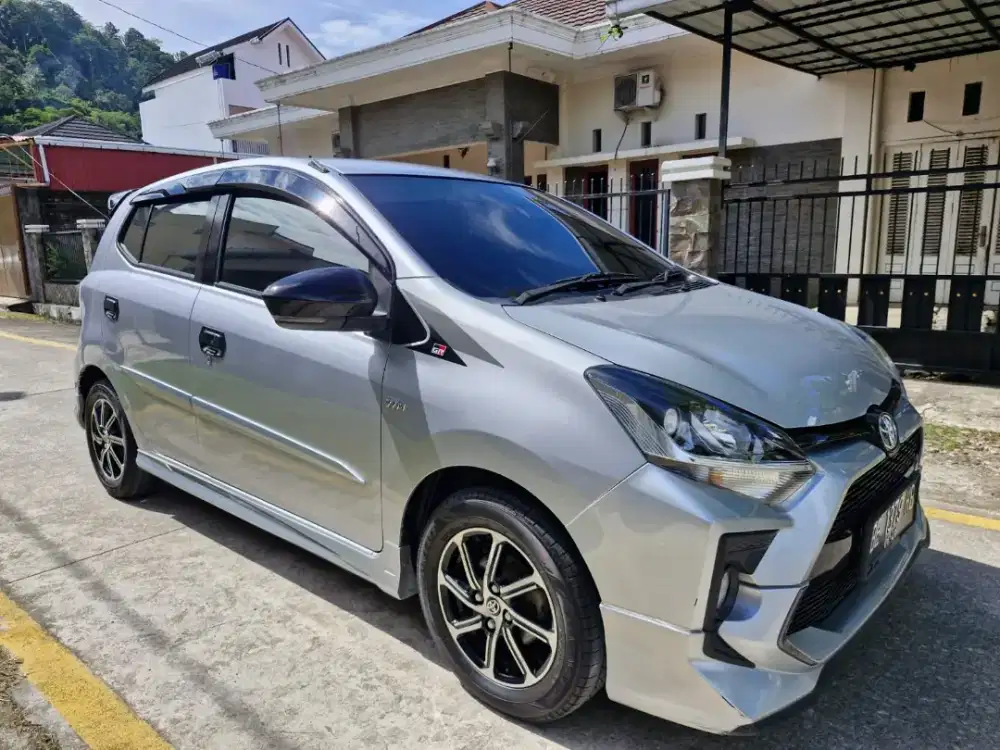 AGYA 1.2 GR SPORT ( 2022 ) METIK