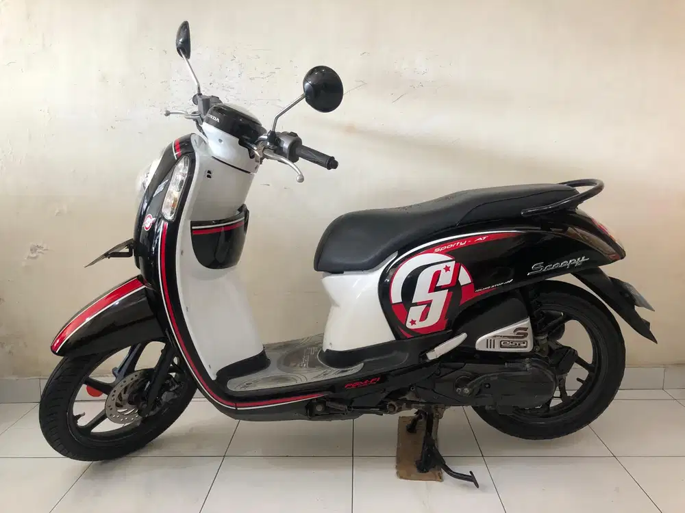 Honda Scoopy Esp Th.2017 pajak baru mei 2027!!