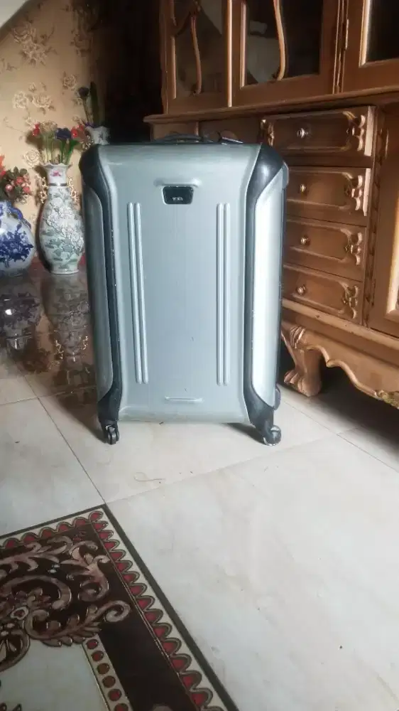 Koper tumi medium 27 inch