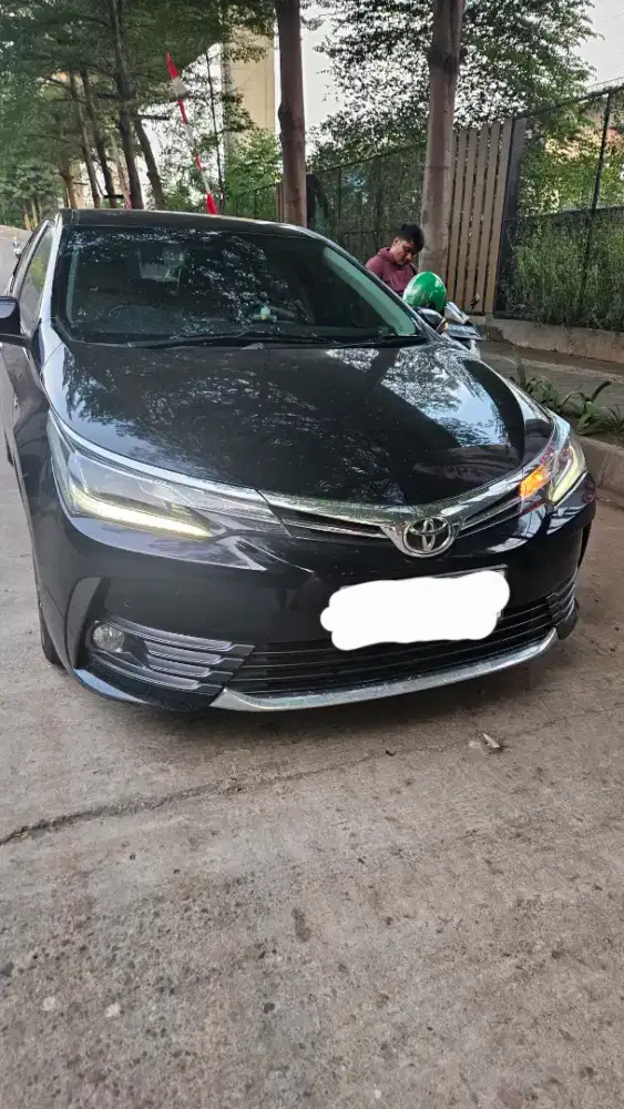 Corolla Altis 1.8V AT 2018