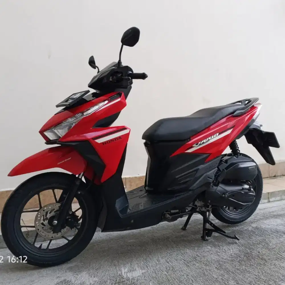 HONDA VARIO 125 CBS ISS LED TAHUN 2017 CASH / KREDIT MURAH DP 500 RB