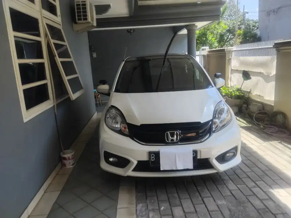 Honda brio satya E a/t thn 2017 putih