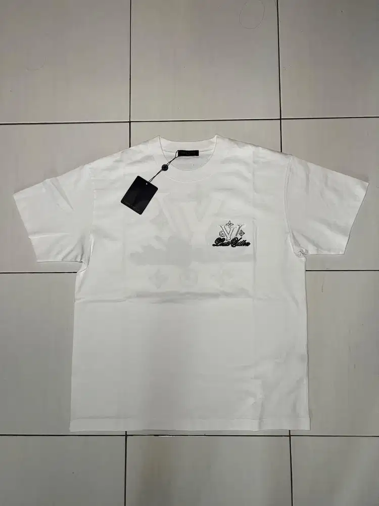 Kaos Oversize LV Putih