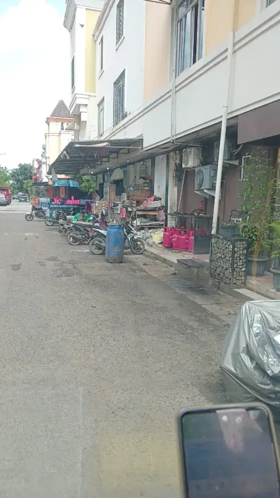 Kerja sama buka toko online