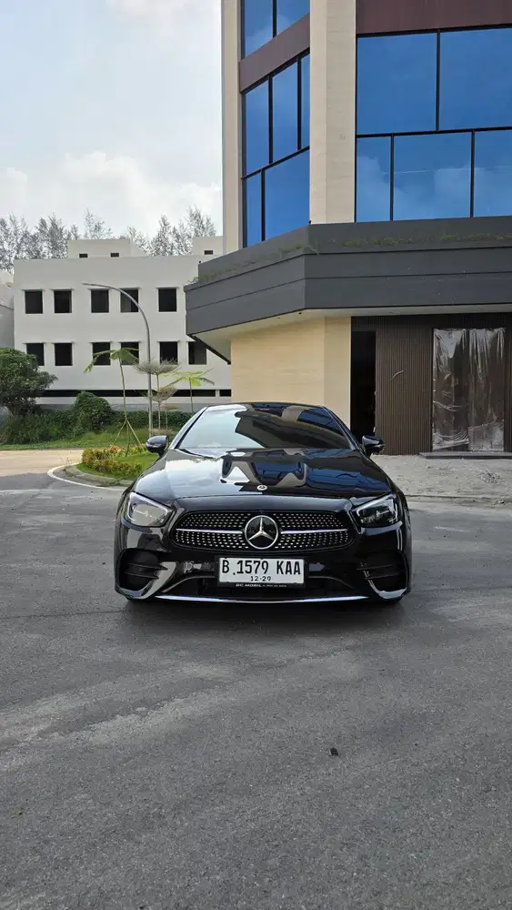 Mercy Mercedes Benz E200 COUPE Automatic 2023