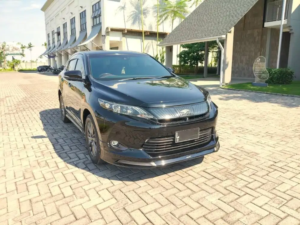 Harrier 2.0 th 2014 Advance Premium Package W/ JBL Full Option !!