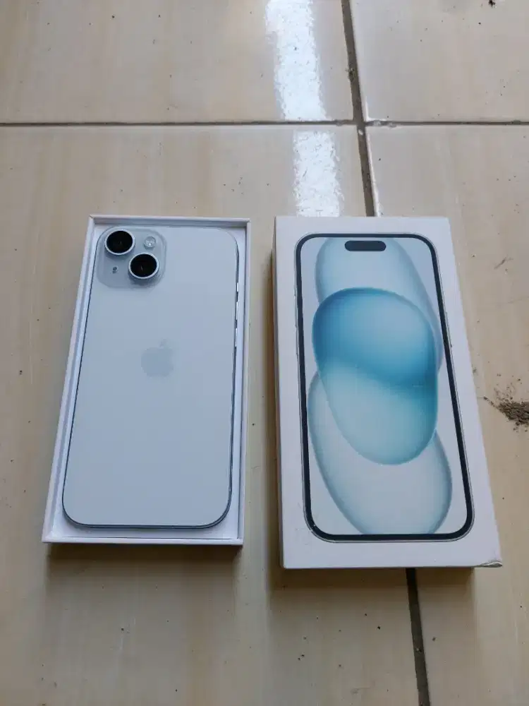 Iphone 15 128 garansi resmi ibox november 2026