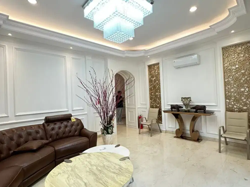 Dijual Cepat Rumah Siap Huni di Golf Island. Full Furnish Interior Bagus