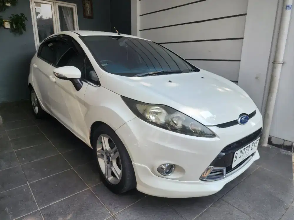 Ford Fiesta S Limited 1.6cc Matic