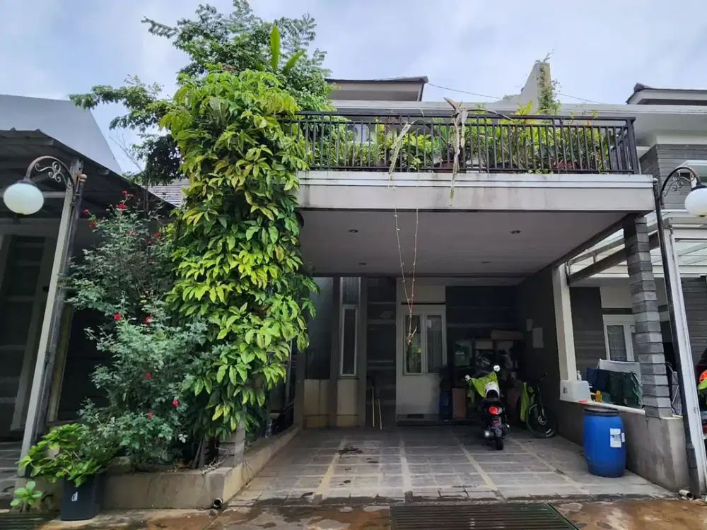 RUMAH LUAS NYAMAN 2 LANTAI STRATEGIS DEKAT TOL, UNIVERSITAS SIAP HUNI DI PASTEUR BANDUNG