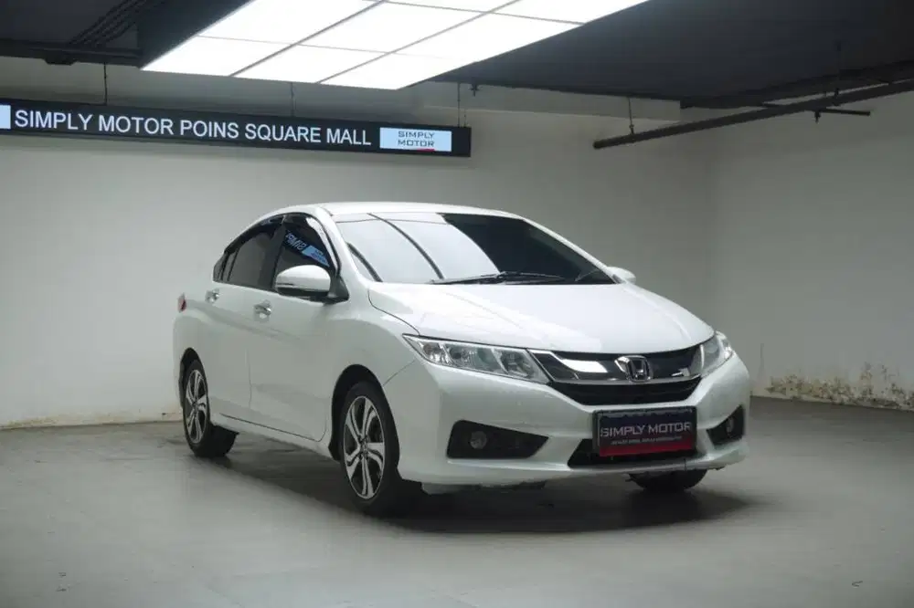 Honda City 1.5 E CVT 2014 Putih ! Good condition !