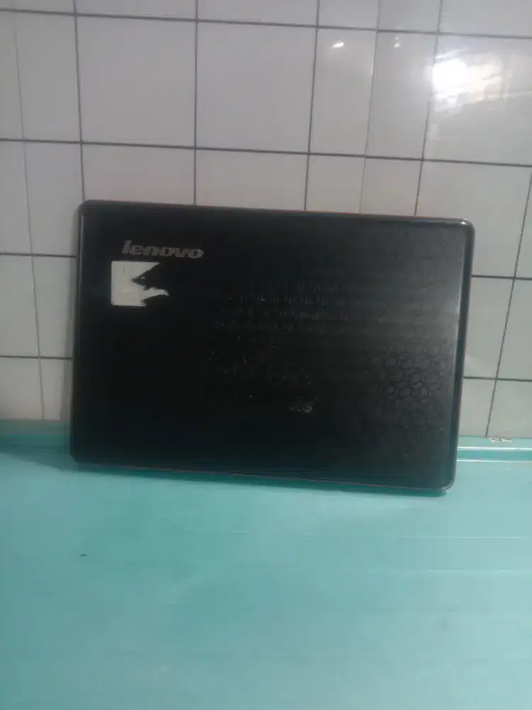 Laptop Lenovo y450
