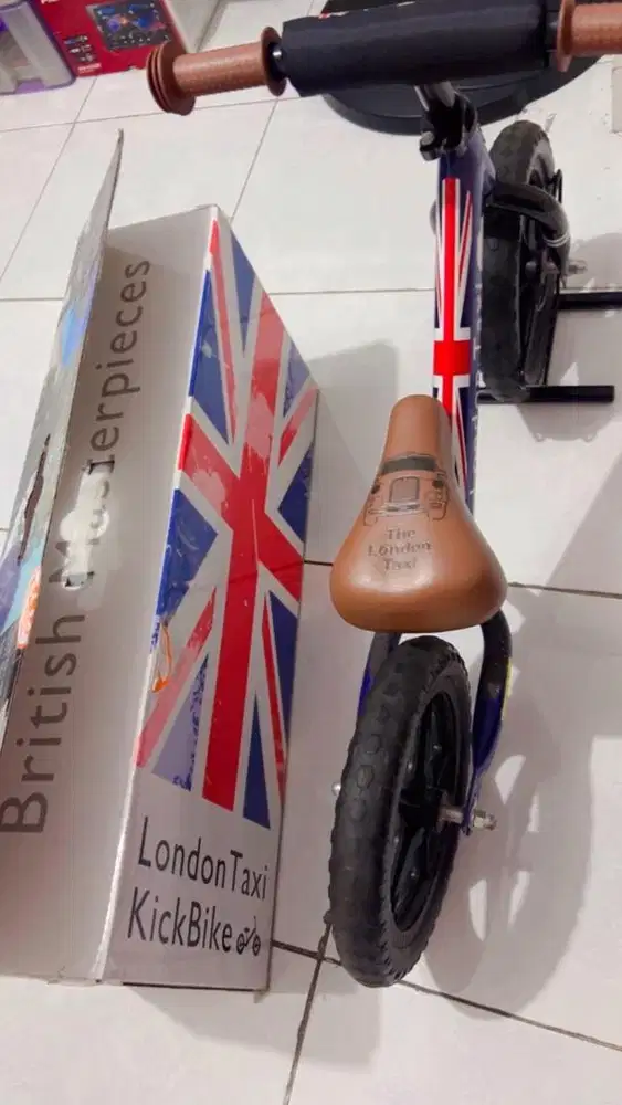 Sepeda anak tanpa pedal