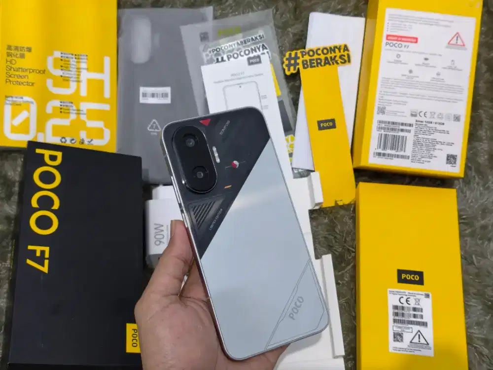 Poco F7 Silver Ram 12GB Internal 512GB Fullset Mulus